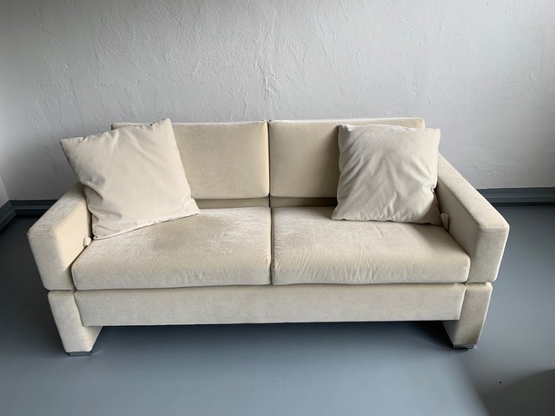 Sofa TOMO, 2 Sitzer, multifunktional, Stoffbezug hellbeige von der Möbelmarke Brühl