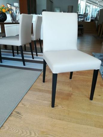 Stühle Nils von der Möbelmarke Wittmann