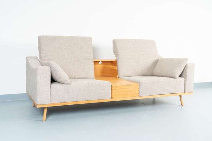 2-Sitzer Sofa und Sessel Deep Space,  mit Tischcontainer  von der Möbelmarke Brühl