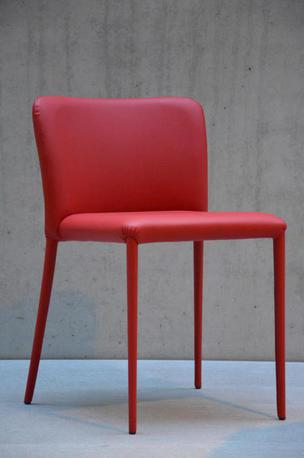 Stuhl Rino, rot von der Möbelmarke Jan Kurtz